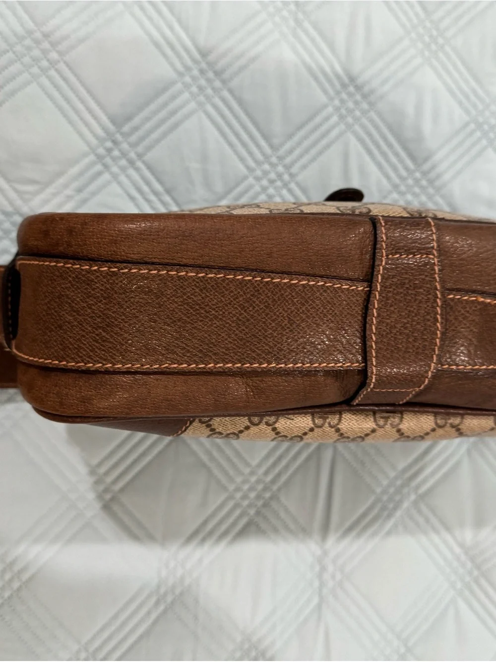 Gucci Brown GG Supreme Canvas Crossbody with Leather Trim - Picture 3 of 8